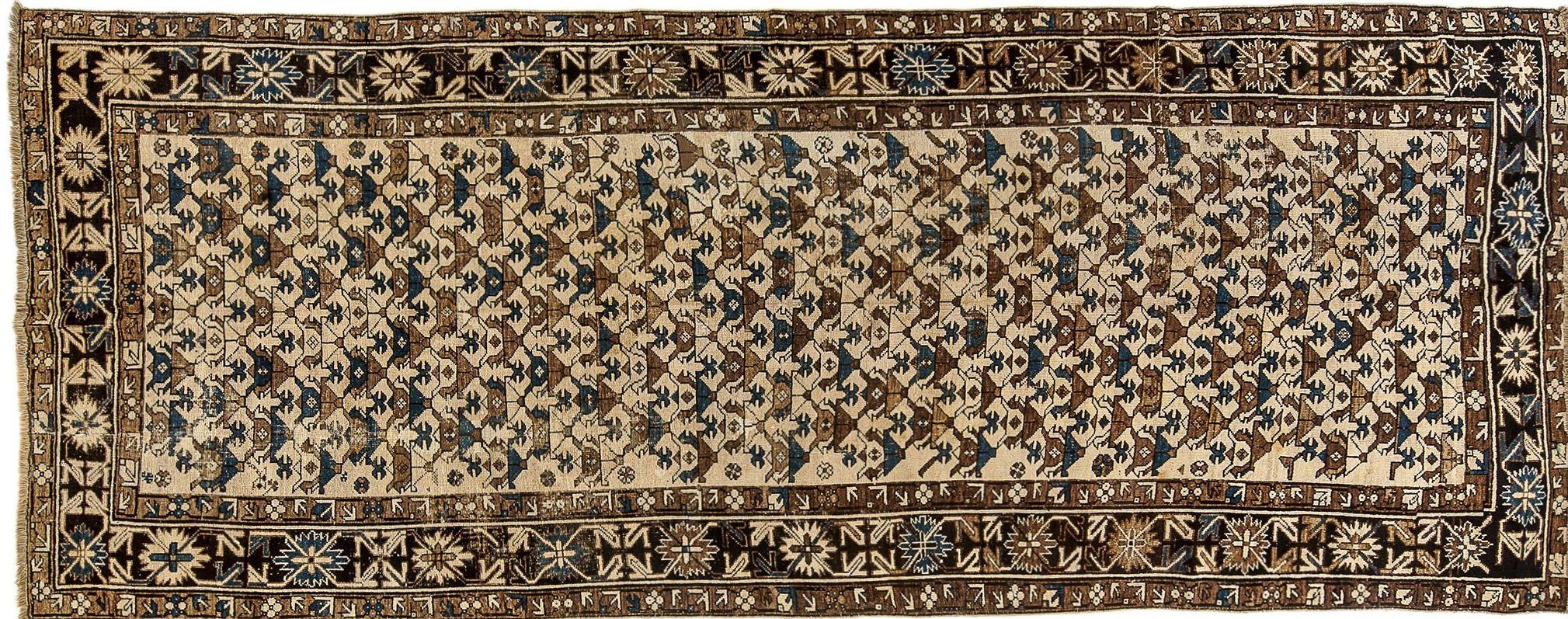 Tappeto Kazak. 380x165 visione dall'alto