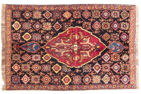 Tappeto Caucasico Karabag 180 x 119 visione dall'alto