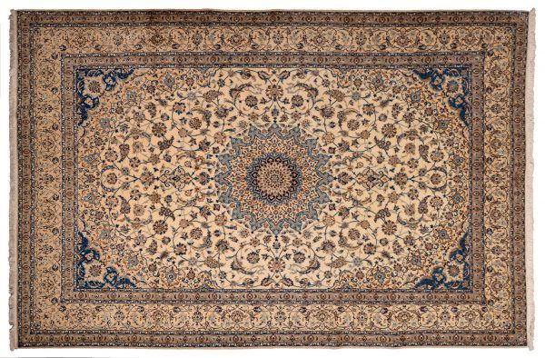 Tappeto Persiano Nain 6 Capi 329x218cm visione dall'alto