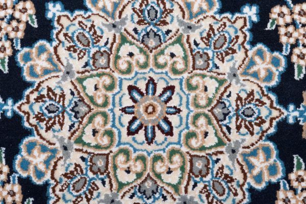 Tappeto-Persiano-Nain-9-Capi-90x60-cm-Dettaglio