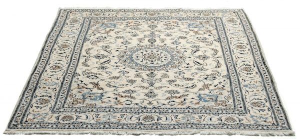 Tappeto Persiano Nain 300x200cm Prospettiva