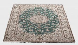 Tappeto Persiano Nain 262x157cm Prospettiva