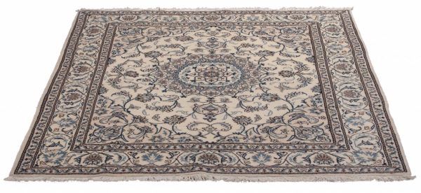 Tappeto Persiano Nain 250x195cm Prospettiva