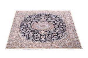Tappeto Persiano Nain 9 Capi 239x140cm Prospettiva